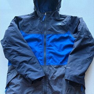 The North Face winter jacket - size 18/20 boys